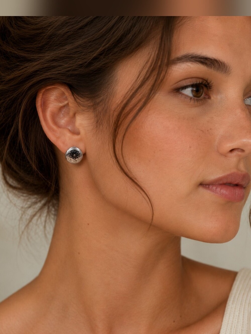 Vintage Sterling Silver Floral Screw Back Earrings 🌸
